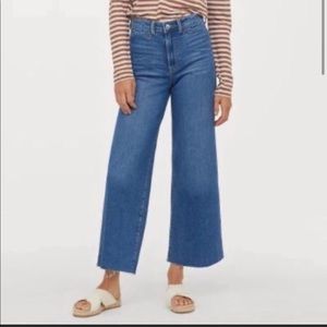 Cropped Flared Jeans